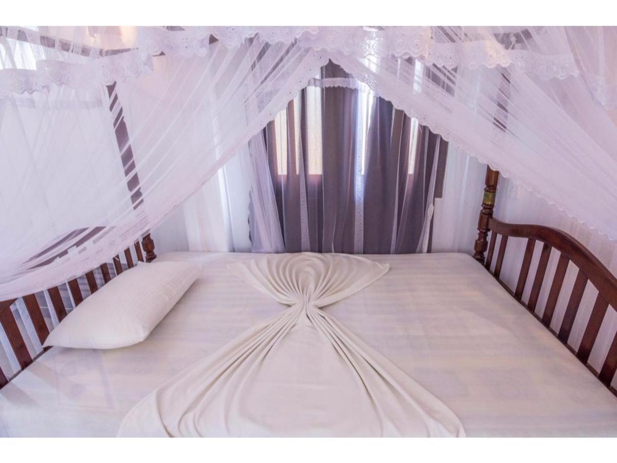 Wave Beach Resort Унаватуна Екстериор снимка