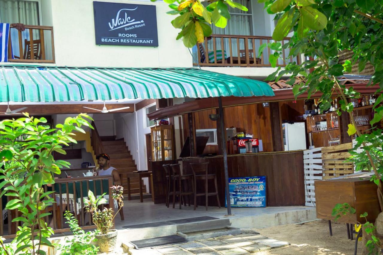 Wave Beach Resort Унаватуна Екстериор снимка