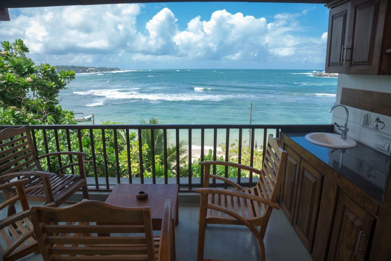Wave Beach Resort Унаватуна Екстериор снимка